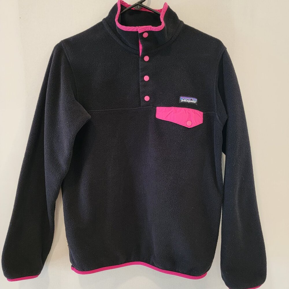 Patagonia Synchilla Snap-T Fleece Pullover Black & Pink Small